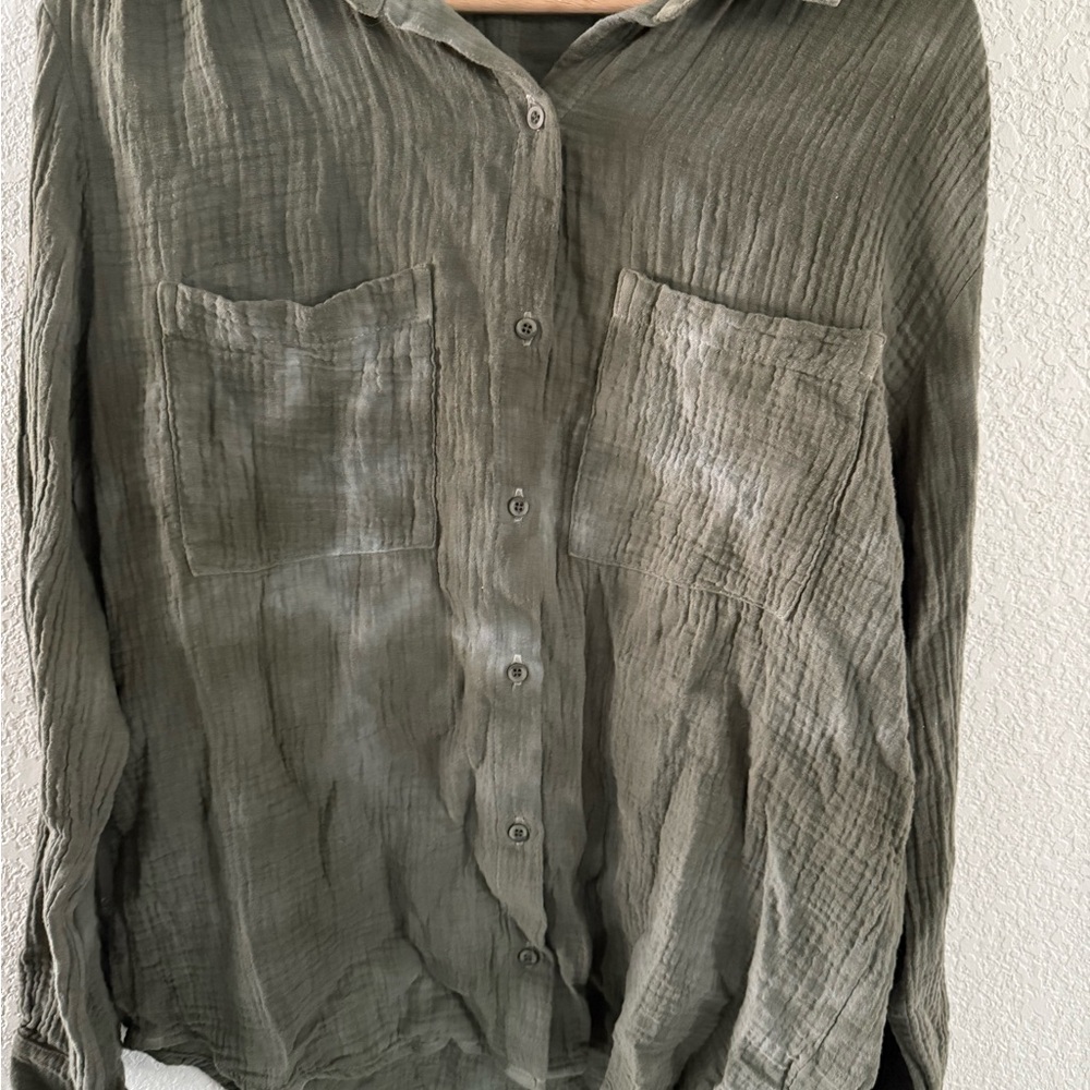 Cloth & Stone Sage Green Shirt